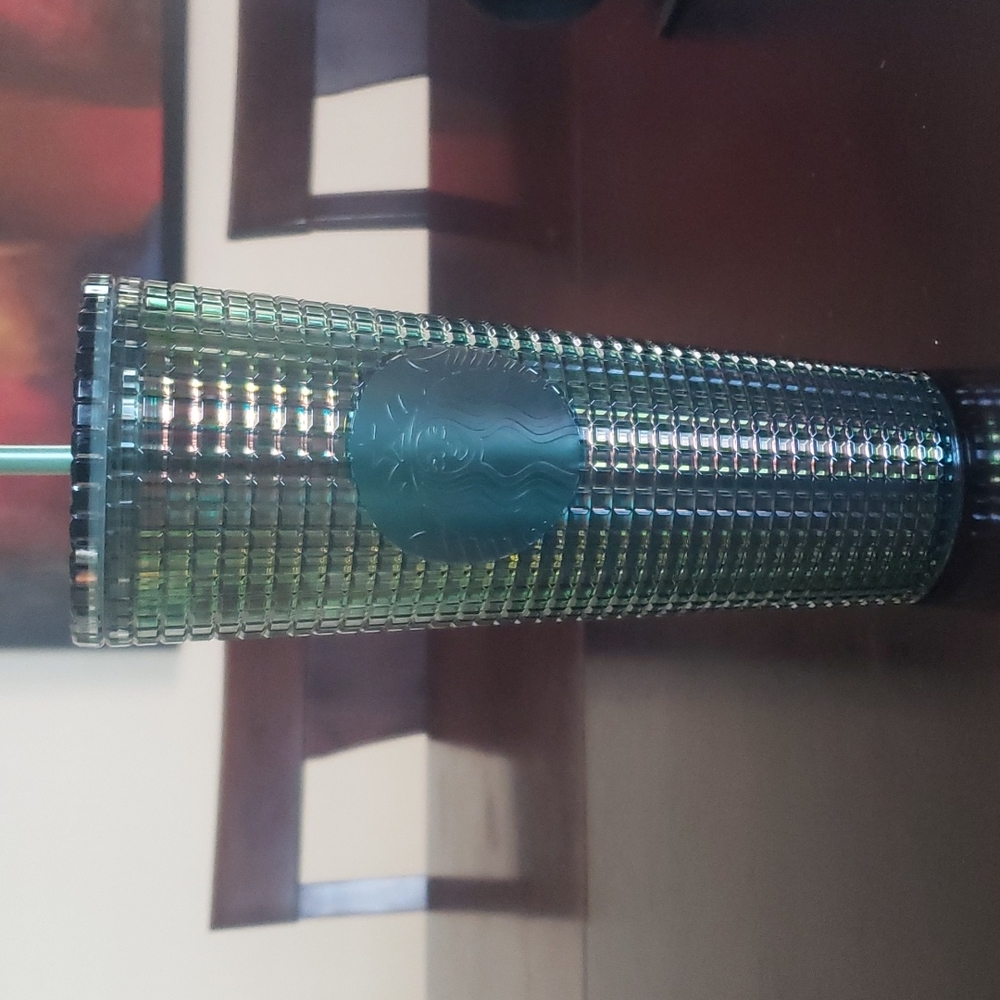 Starbucks venti rainforest grid cold tumbler